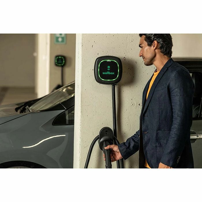 Wallbox PulsarPlus EV充電器 6.4kw Wi-Fi/Bluetooth対応 | エアコン